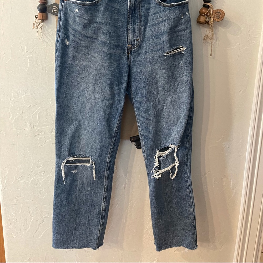 Abercrombie & Fitch Blue Distressed Cropped Jeans